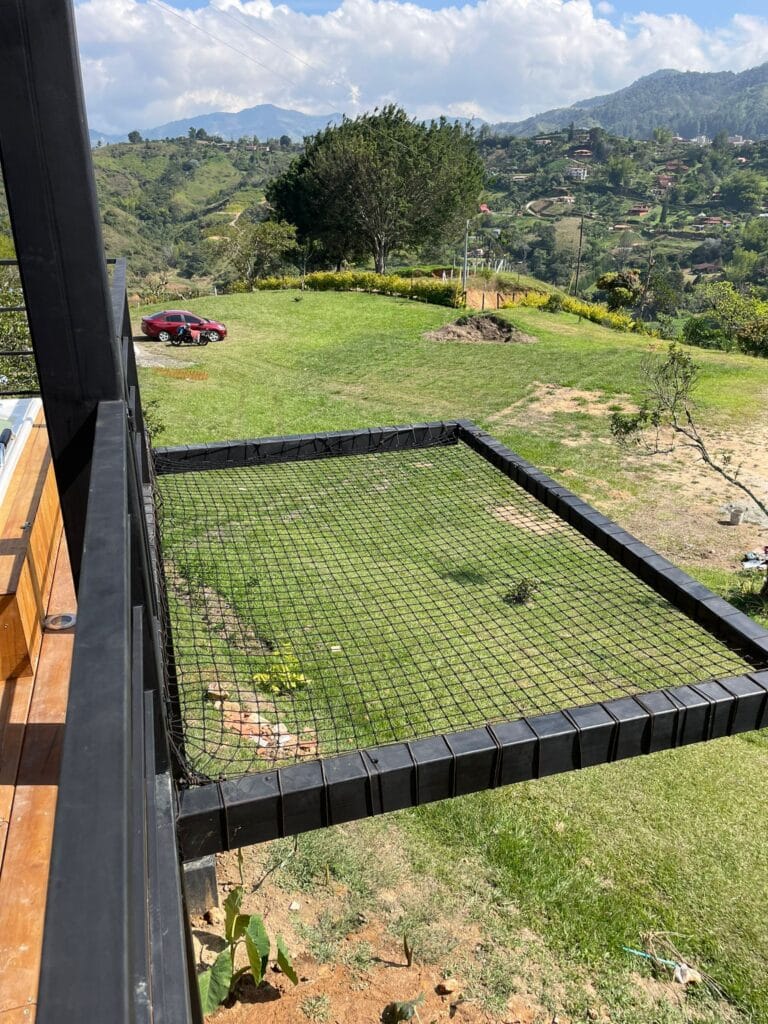 f4fe52b4-a231-4957-851b-a363a7bcf985